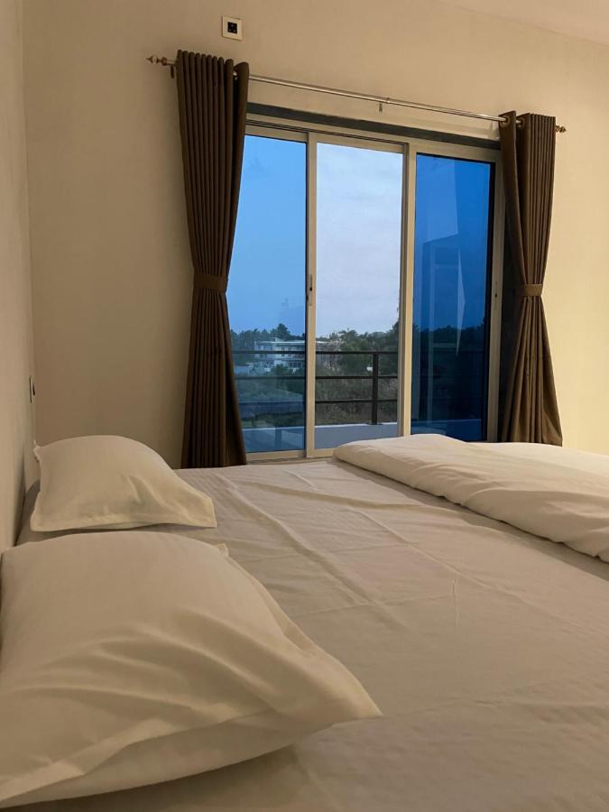 Scarlet Resort Alībāg Zewnętrze zdjęcie
