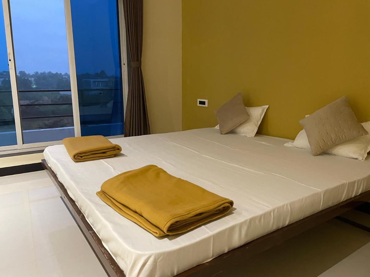 Scarlet Resort Alībāg Zewnętrze zdjęcie