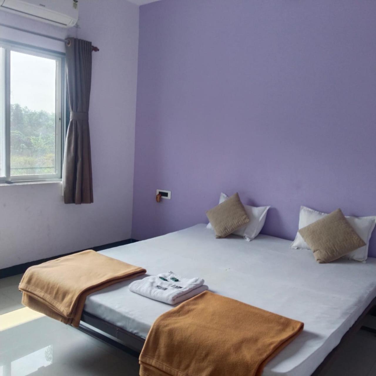 Scarlet Resort Alībāg Zewnętrze zdjęcie